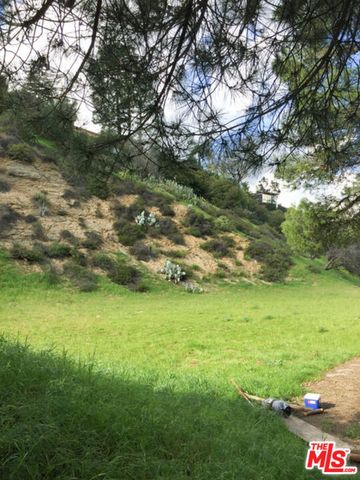 8813 Wonderland Avenue, Los Angeles, CA 90046