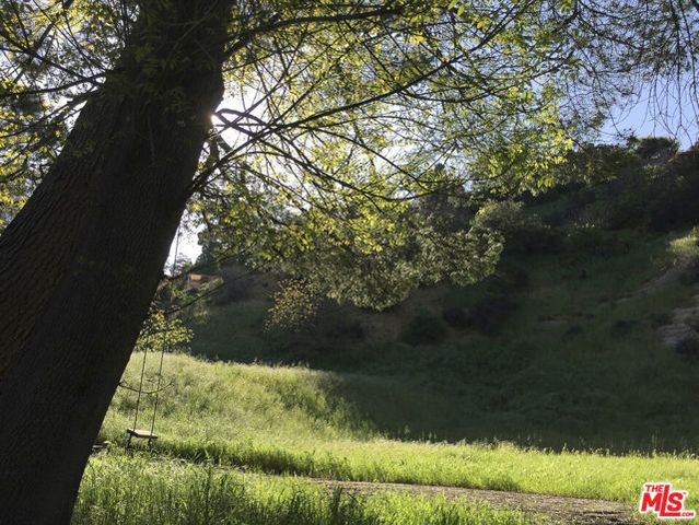 8813 Wonderland Avenue, Los Angeles, CA 90046