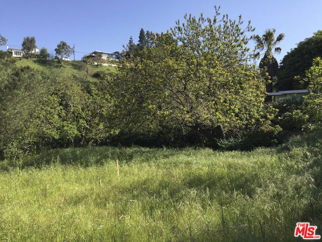 8813 Wonderland Avenue, Los Angeles, CA 90046