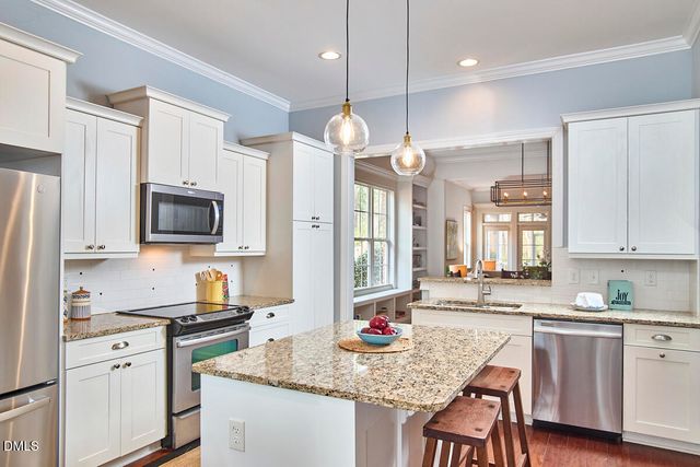 245 Hales Wood Road, Chapel Hill, NC 27517