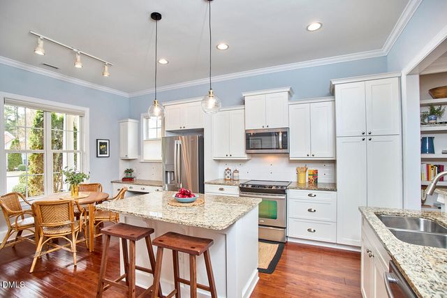 245 Hales Wood Road, Chapel Hill, NC 27517