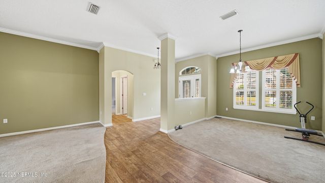 550 ALICE COVE Court, Jacksonville, FL 32218