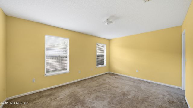 550 ALICE COVE Court, Jacksonville, FL 32218