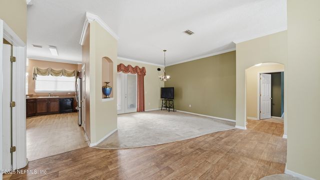 550 ALICE COVE Court, Jacksonville, FL 32218