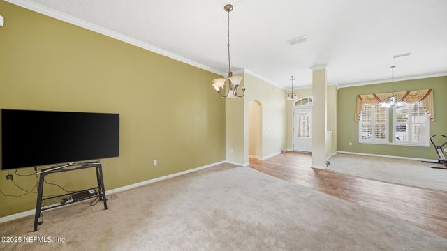 550 ALICE COVE Court, Jacksonville, FL 32218