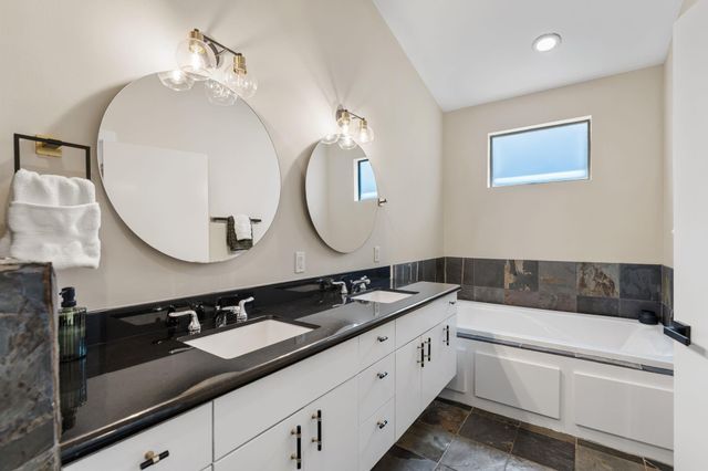 1039 Bonner Street 1039, Houston, TX 77007