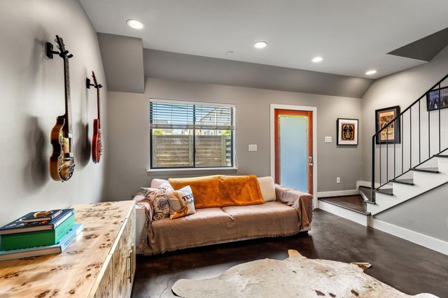 1039 Bonner Street 1039, Houston, TX 77007