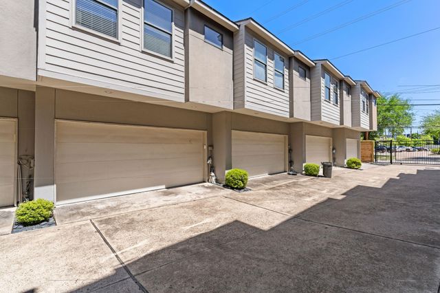 1039 Bonner Street 1039, Houston, TX 77007