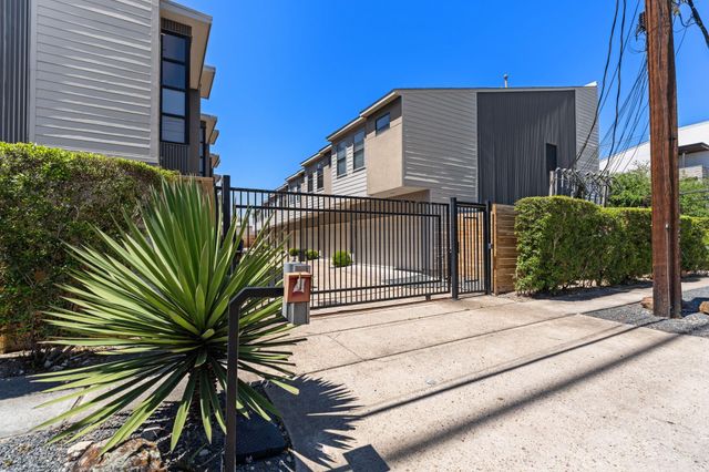 1039 Bonner Street 1039, Houston, TX 77007