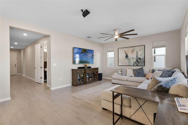 823 FOLKLORE LANE, Haines City, FL 33844