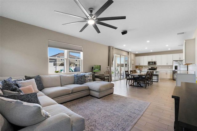 823 FOLKLORE LANE, Haines City, FL 33844