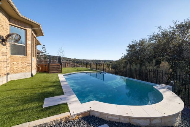 22209 Cross Timbers BND, Lago Vista, TX 78645