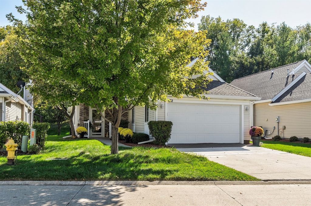 6200 EP True Parkway 232, West Des Moines, IA 50266