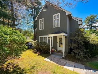 1 Partridge Court 1, Simsbury, CT 06070