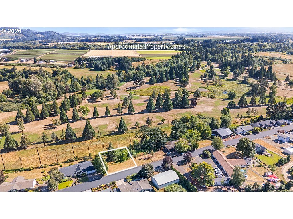 Image 1 of property listing at Sw Bayou Dr 600, Mc Minnville, OR 97128