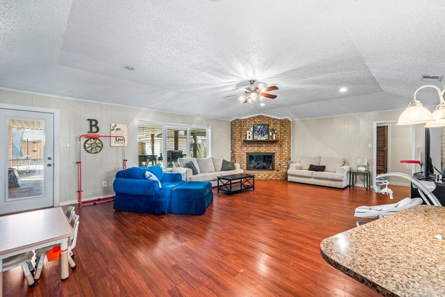 1710 E Hester Street, Brownfield, TX 79316