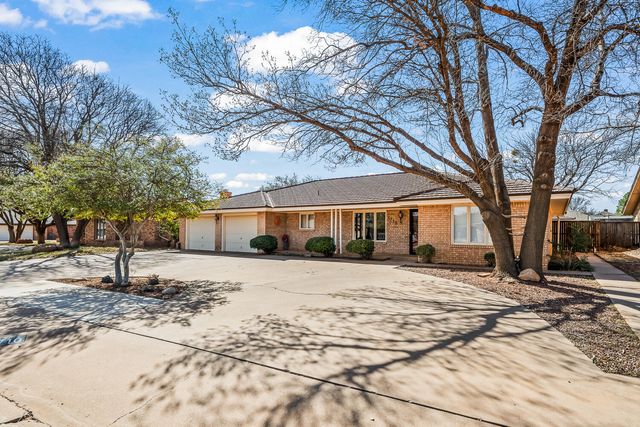 1710 E Hester Street, Brownfield, TX 79316