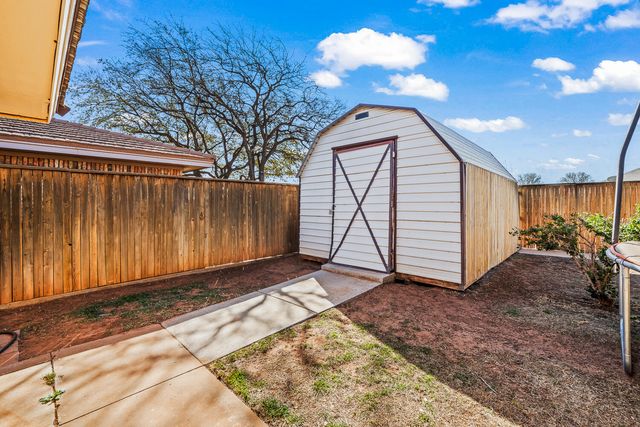 1710 E Hester Street, Brownfield, TX 79316
