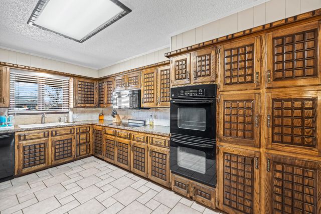 1710 E Hester Street, Brownfield, TX 79316