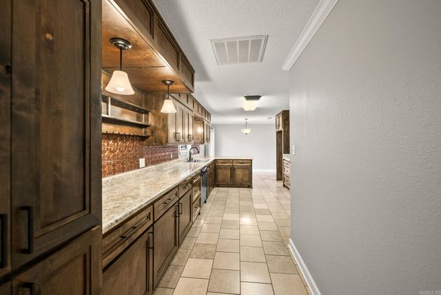19 Rosanne Drive, Conway, AR 72034