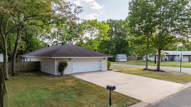 19 Rosanne Drive, Conway, AR 72034