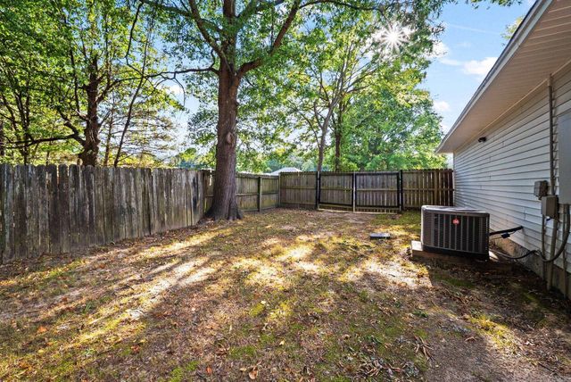 19 Rosanne Drive, Conway, AR 72034