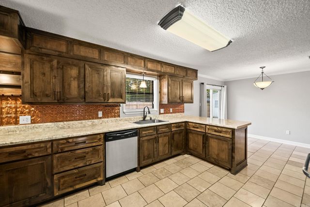 19 Rosanne Drive, Conway, AR 72034