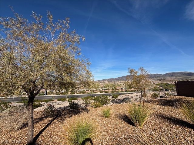 2674 Frabiele Street, Henderson, NV 89044