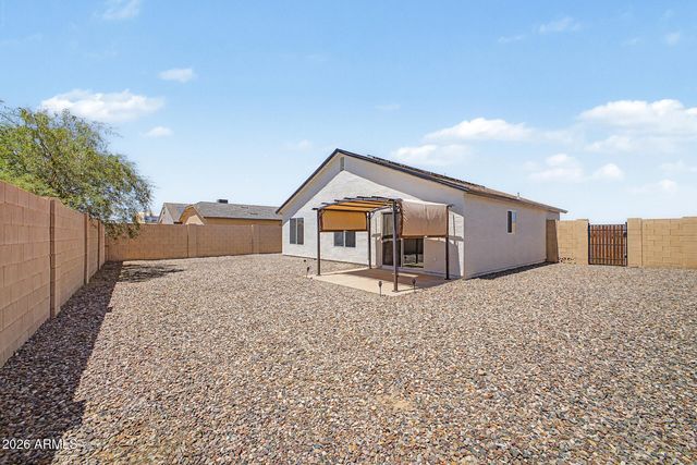 8719 W MAGNUM Drive, Arizona City, AZ 85123