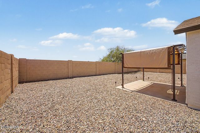 8719 W MAGNUM Drive, Arizona City, AZ 85123