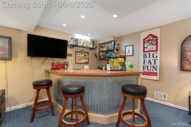 42812 Ledgeview Drive, Novi, MI 48377