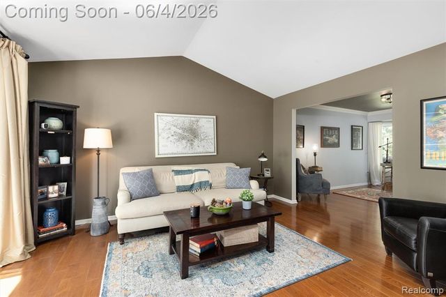 42812 Ledgeview Drive, Novi, MI 48377