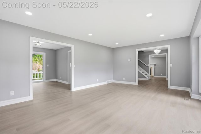 53568 Wolf Drive, Shelby Charter Township, MI 48316