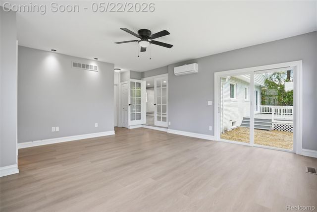 53568 Wolf Drive, Shelby Charter Township, MI 48316