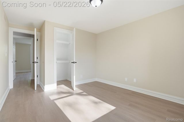 53568 Wolf Drive, Shelby Charter Township, MI 48316