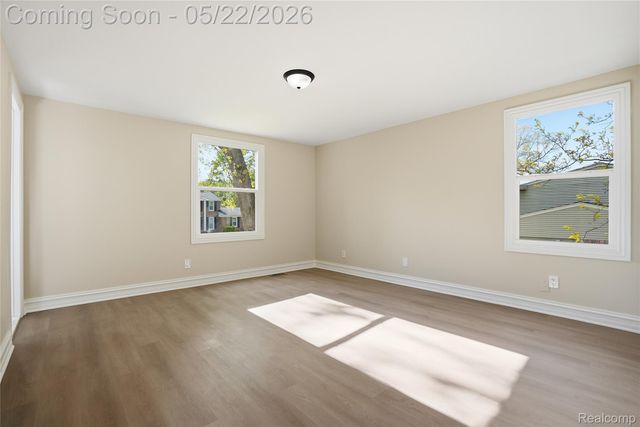 53568 Wolf Drive, Shelby Charter Township, MI 48316