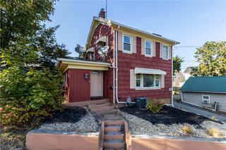 710 5th St, Charleroi Boro, PA 15022