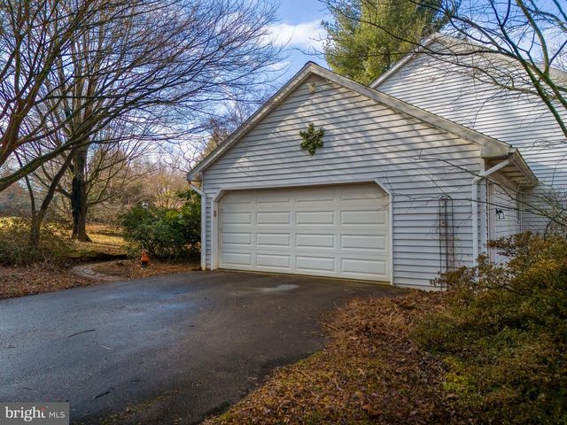 12 PHILLIPS LN, Chester Springs, PA 19425