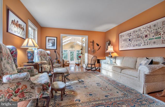 12 PHILLIPS LN, Chester Springs, PA 19425