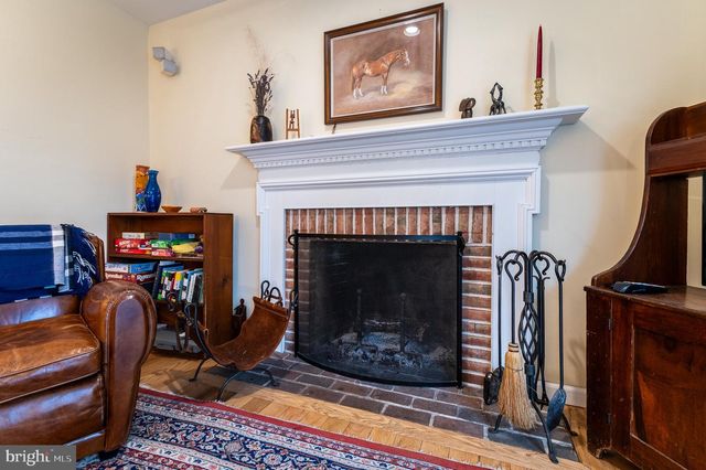 12 PHILLIPS LN, Chester Springs, PA 19425