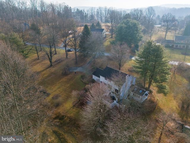 12 PHILLIPS LN, Chester Springs, PA 19425