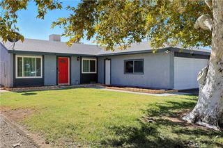 2230 W Avenue K14, Lancaster, CA 93536