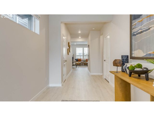 3552 Sw ELEVEN MILE Ave, Gresham, OR 97080