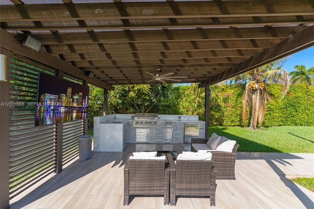 12904 SW 116th Ct, Miami, FL 33176