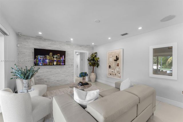 12904 SW 116th Ct, Miami, FL 33176