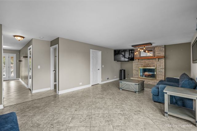 1706 Tall Tree Lane, Johnsburg, IL 60051