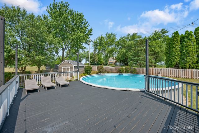 1706 Tall Tree Lane, Johnsburg, IL 60051