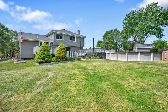 1706 Tall Tree Lane, Johnsburg, IL 60051