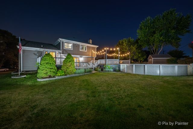 1706 Tall Tree Lane, Johnsburg, IL 60051