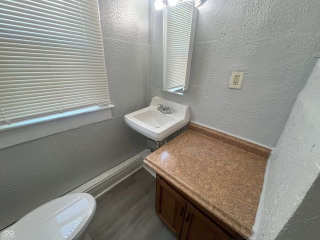 2106 Singleton Street, Indianapolis, IN 46203